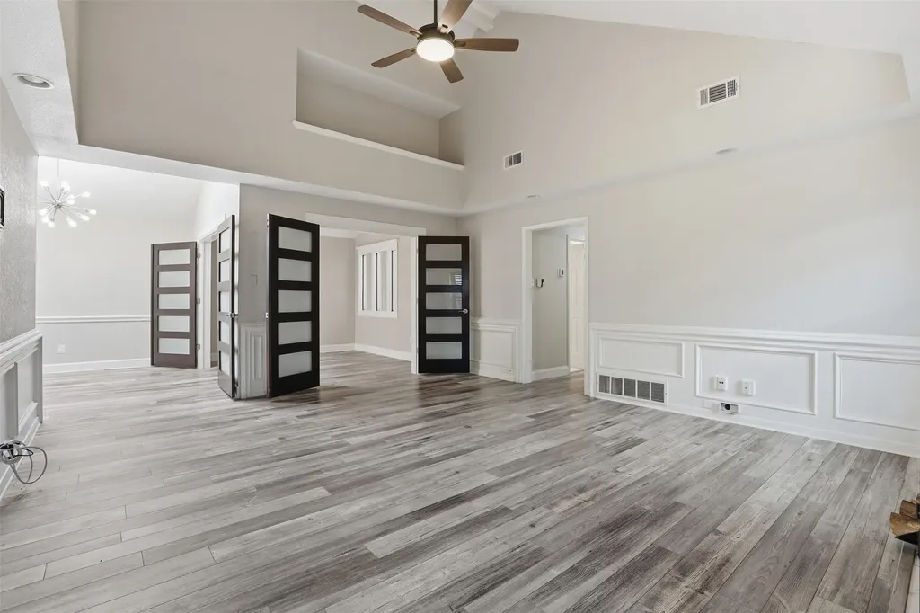 3107 Emerald Street Bedford TX 76021