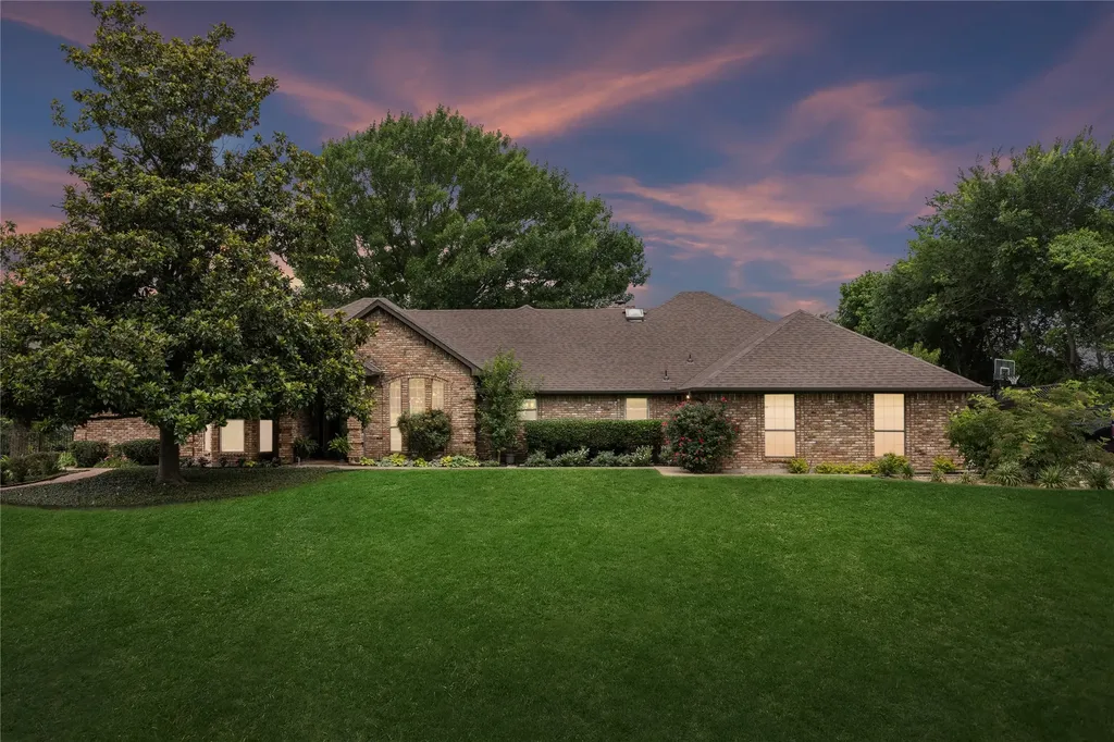 579 N Collins Road Sunnyvale TX 75182