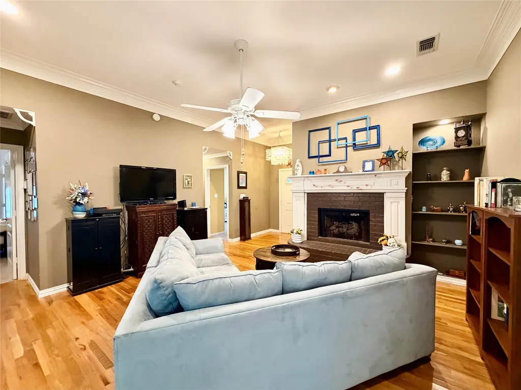 2121 Preston Place Denton TX 76209
