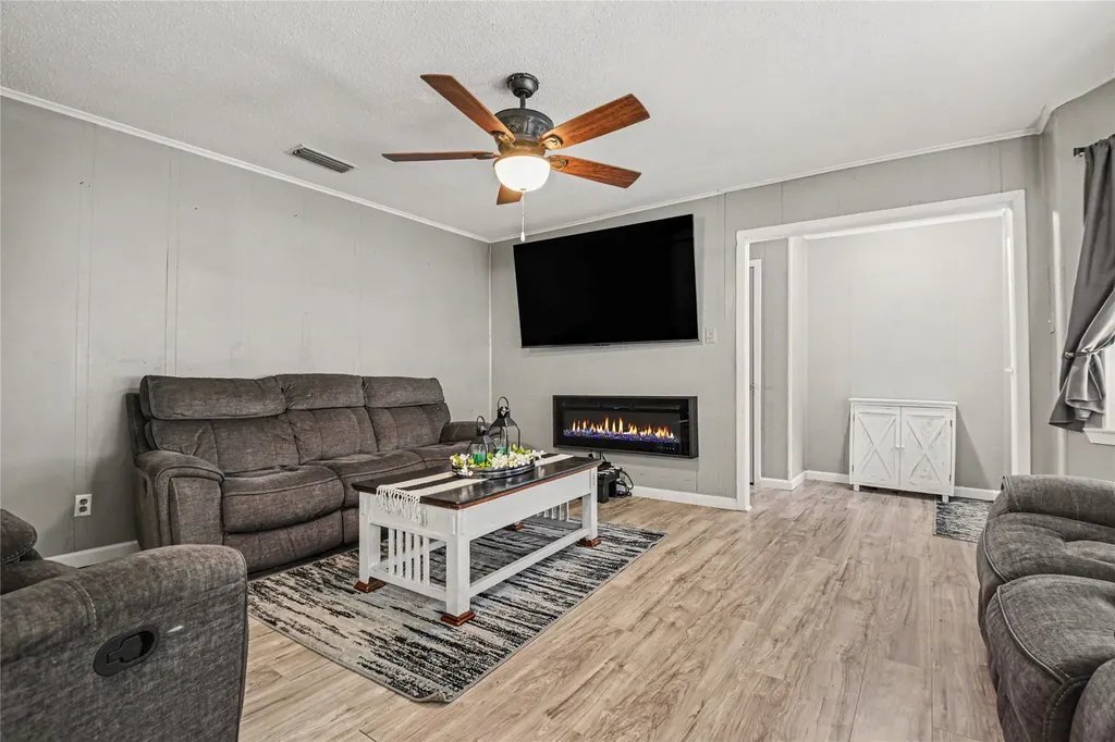 2382 N Fm 1743 Road Windom TX 75492