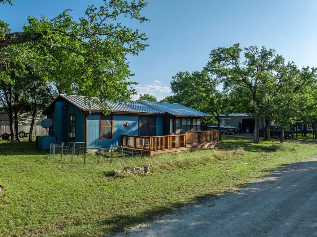 145 County Road 1519 Morgan TX 76671