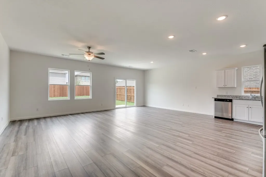 1512 Ancer Way Fort Worth TX 76052