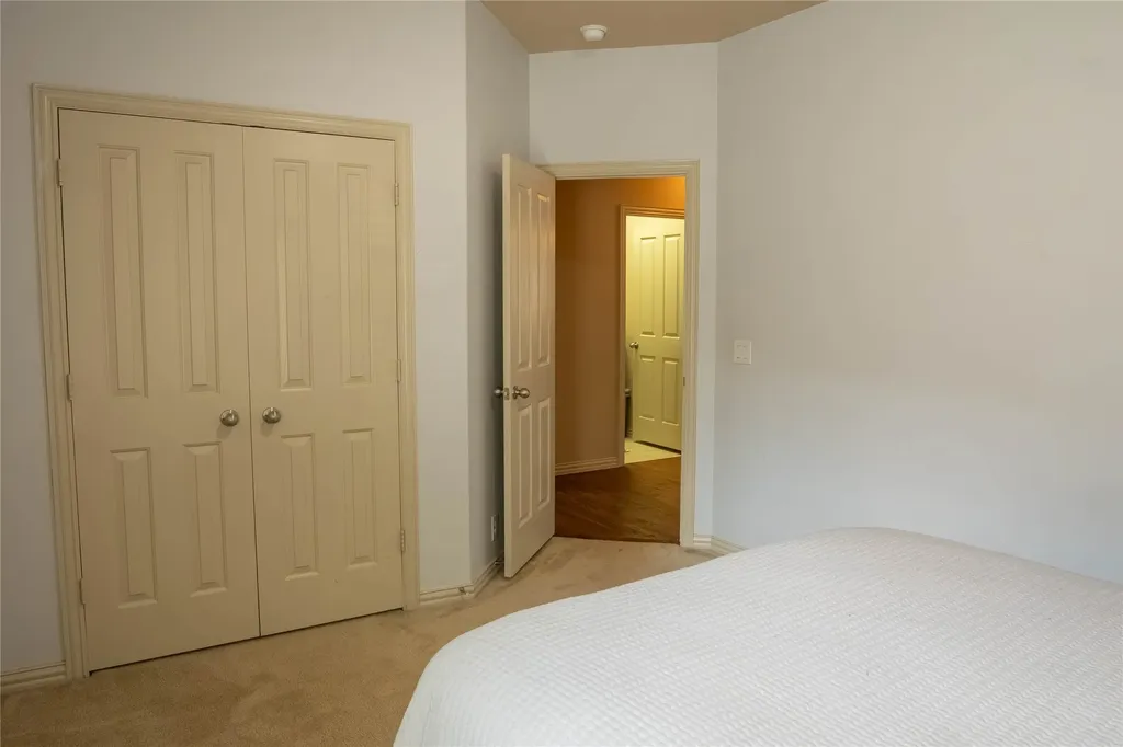 6956 Alcala Grand Prairie TX 75054