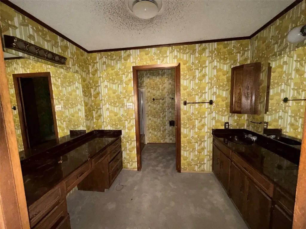 803 Val Verde Place Marlin TX 76661