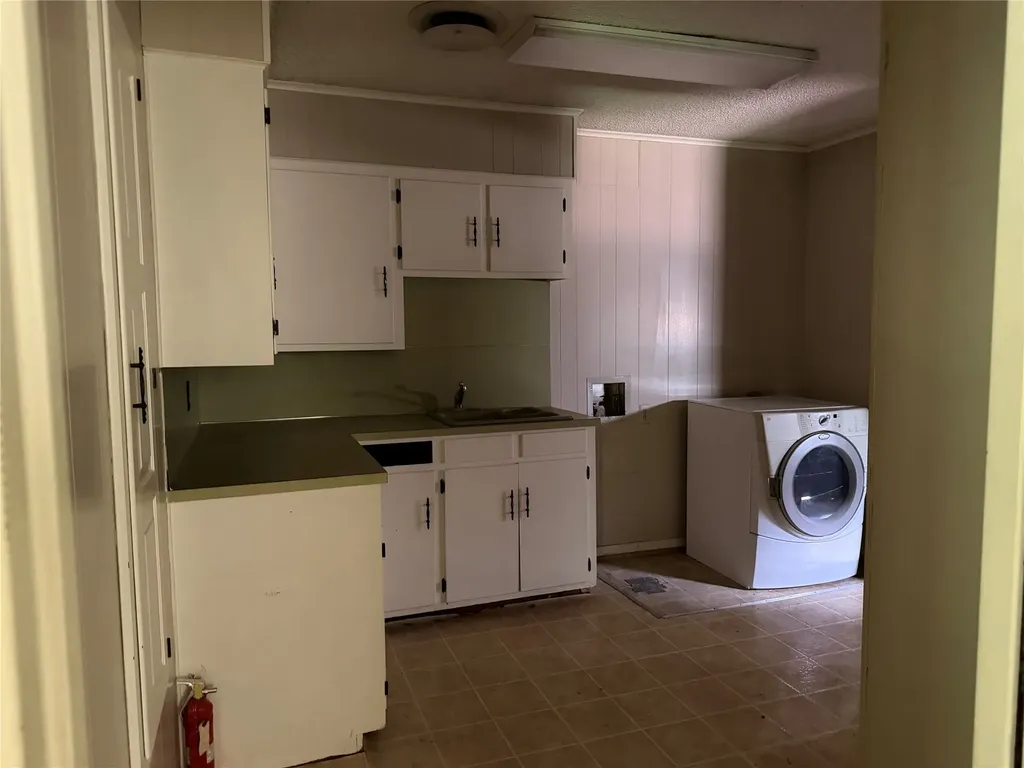 803 Val Verde Place Marlin TX 76661