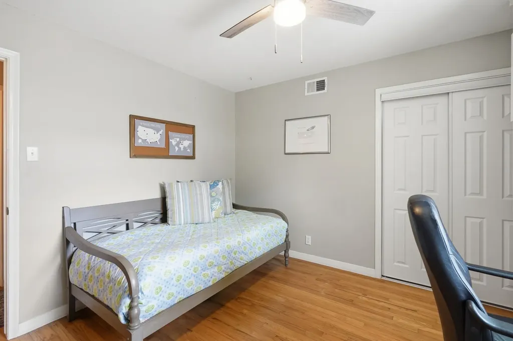 5808 Sunnywood Drive Dallas TX 75228