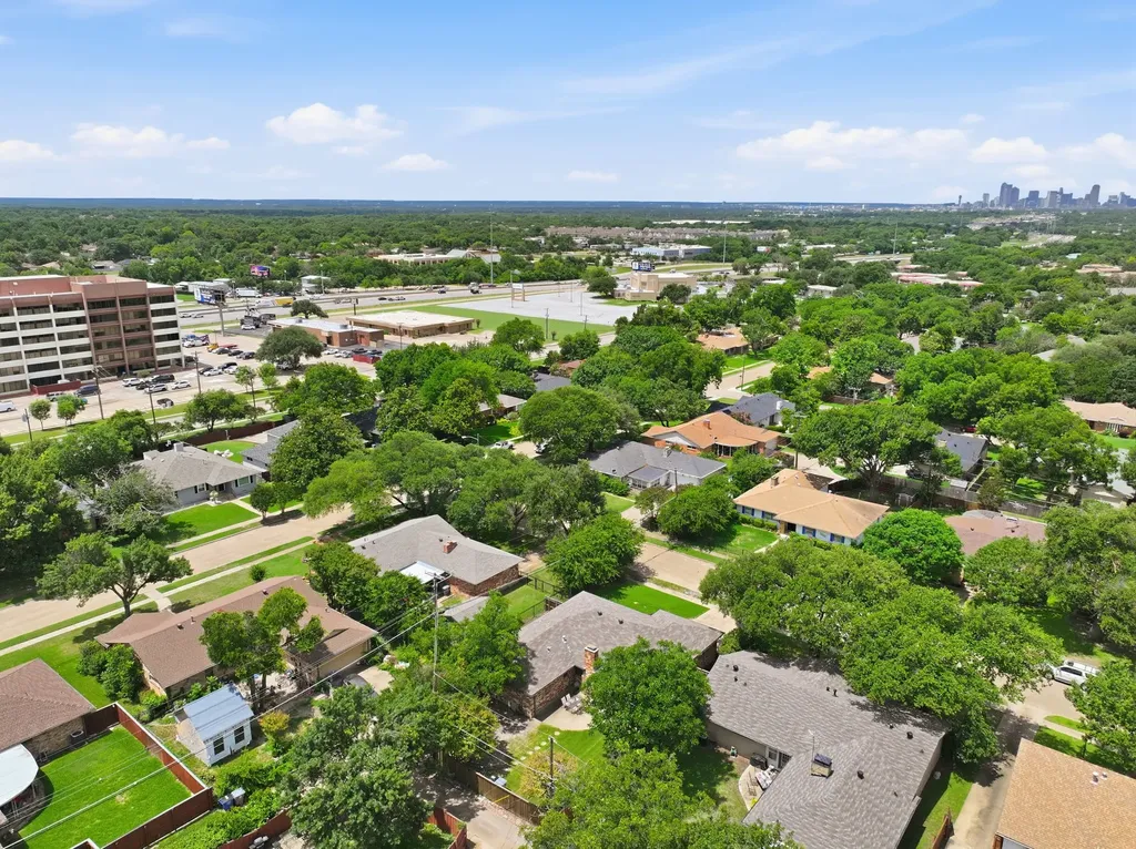 5808 Sunnywood Drive Dallas TX 75228
