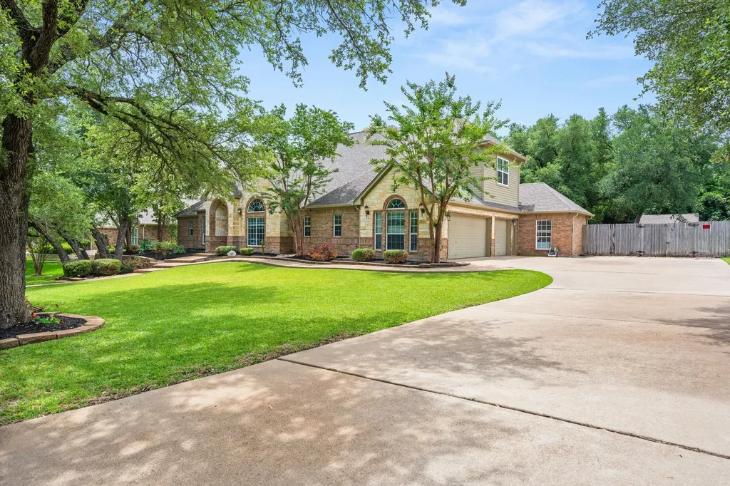 239 Eagle Landing Drive Temple TX 76513