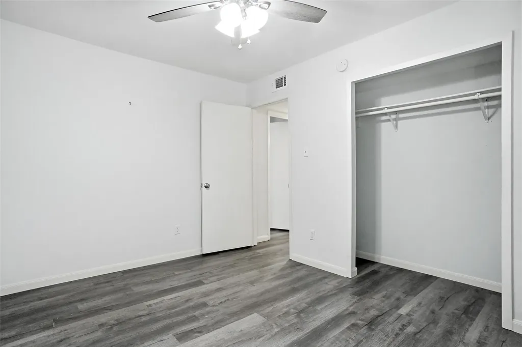3104 Story Lane Bedford TX 76021