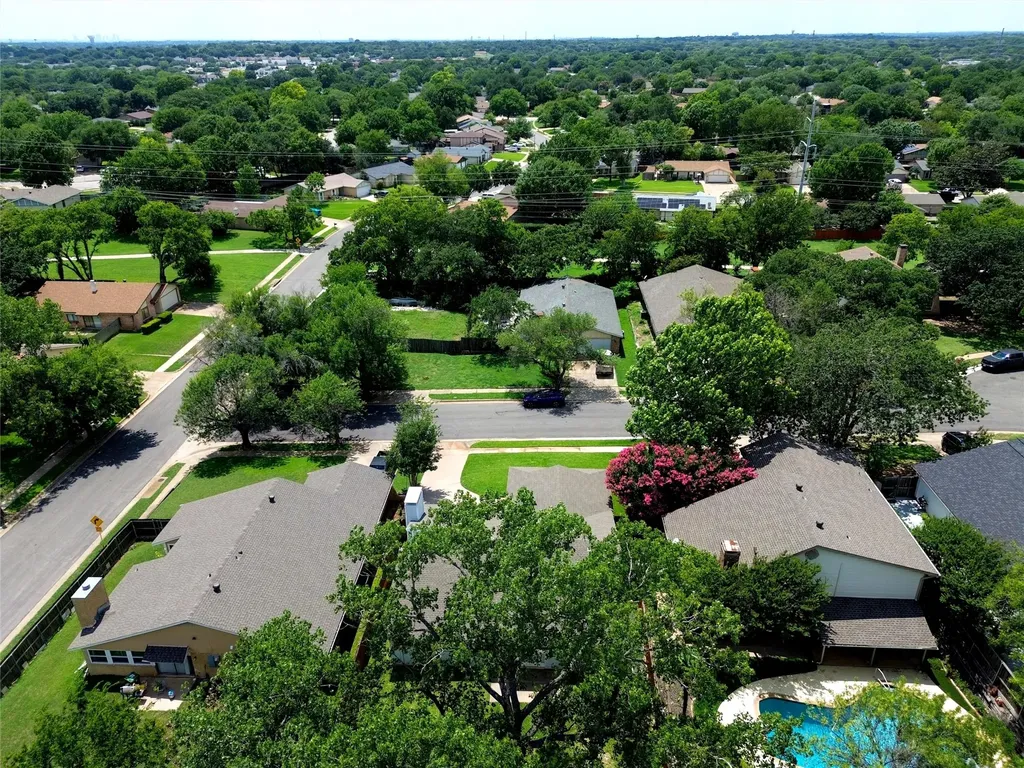 3104 Story Lane Bedford TX 76021