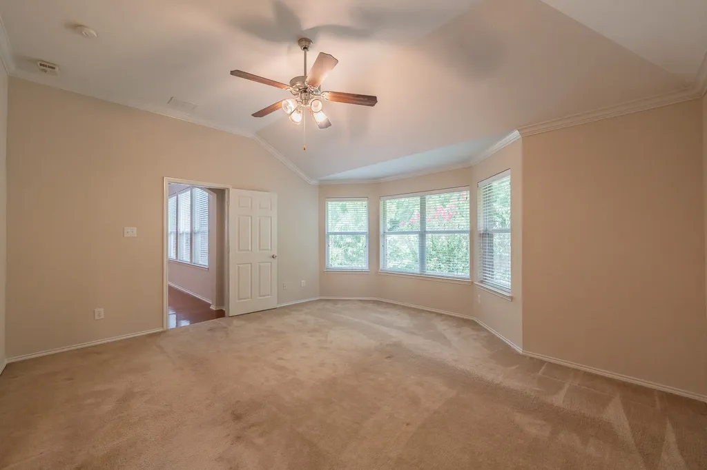 8241 Lauren Way Watauga TX 76148