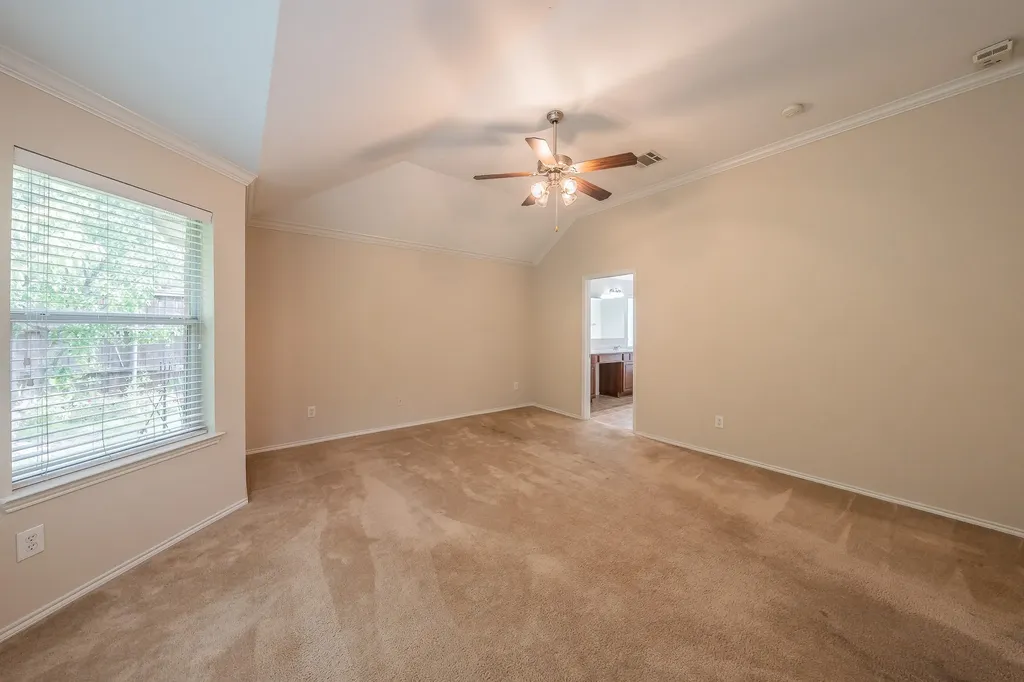 8241 Lauren Way Watauga TX 76148