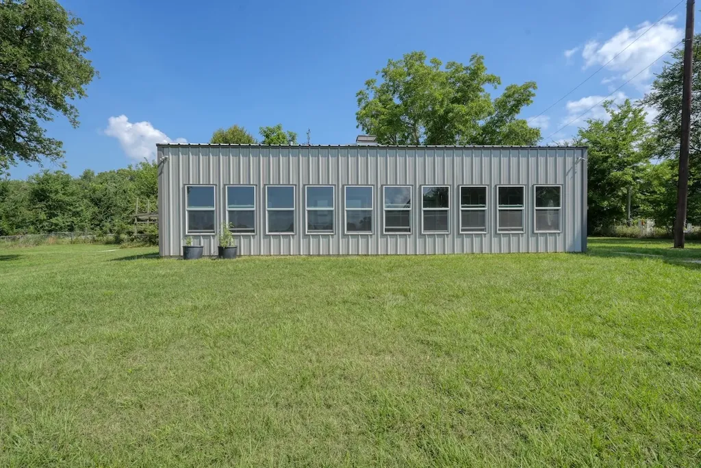 6899 N State Highway 19 Palestine TX 75803