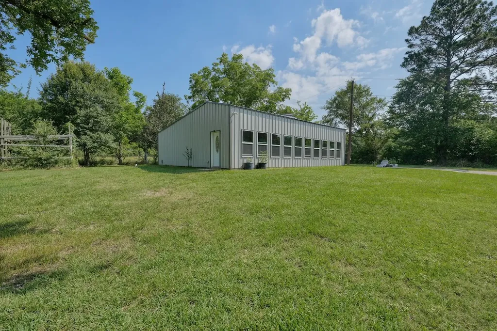 6899 N State Highway 19 Palestine TX 75803