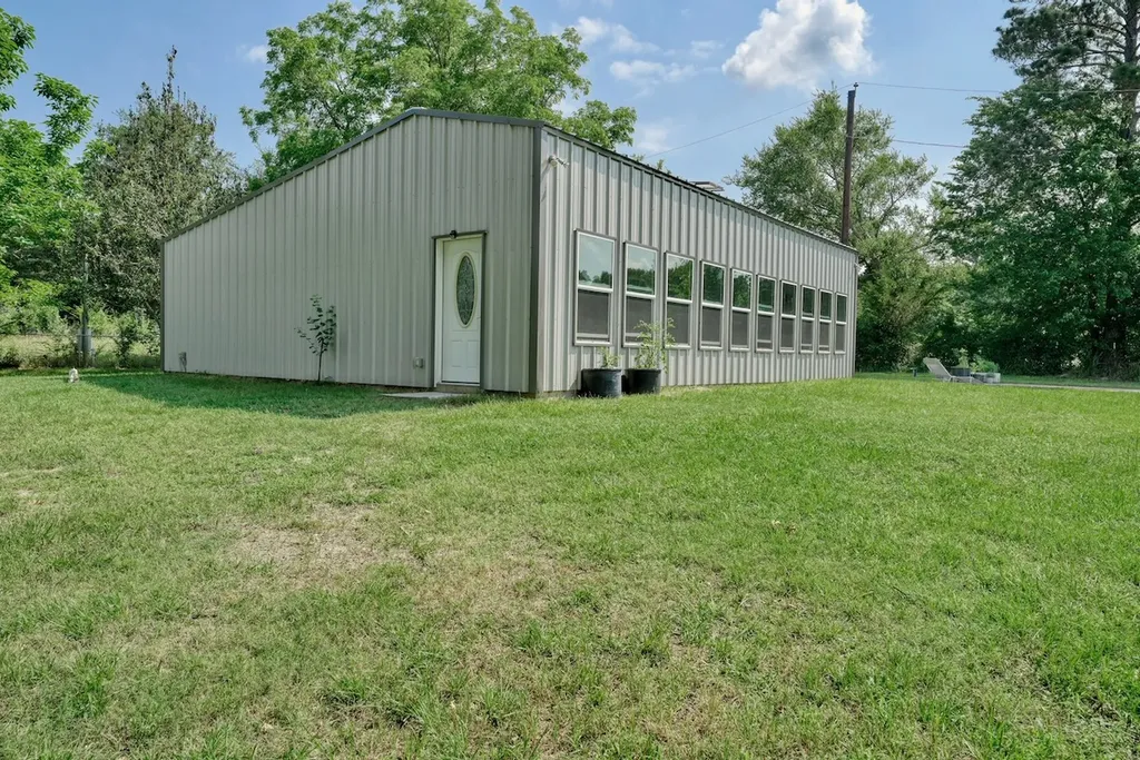 6899 N State Highway 19 Palestine TX 75803