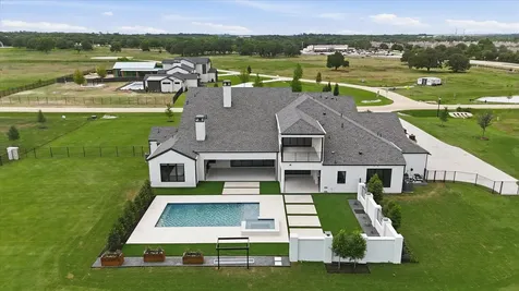 1418 Clydesdale Road Bartonville TX 76226