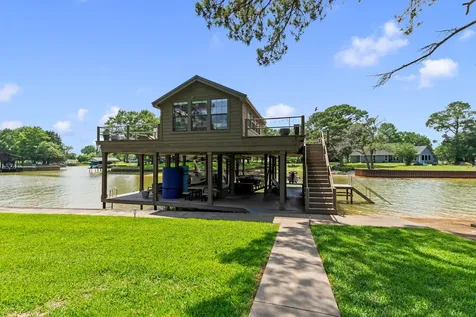 132 Goodknight Ranch Road Trinidad TX 75163