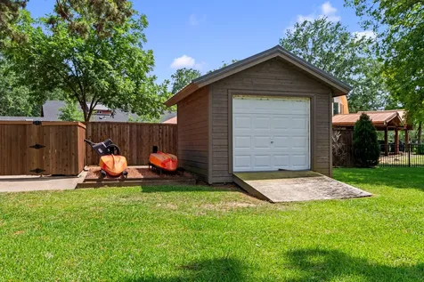 132 Goodknight Ranch Road Trinidad TX 75163
