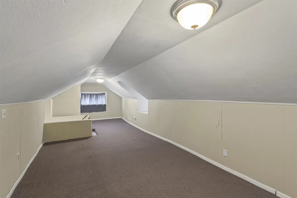 829 W 9th Street Bonham TX 75418