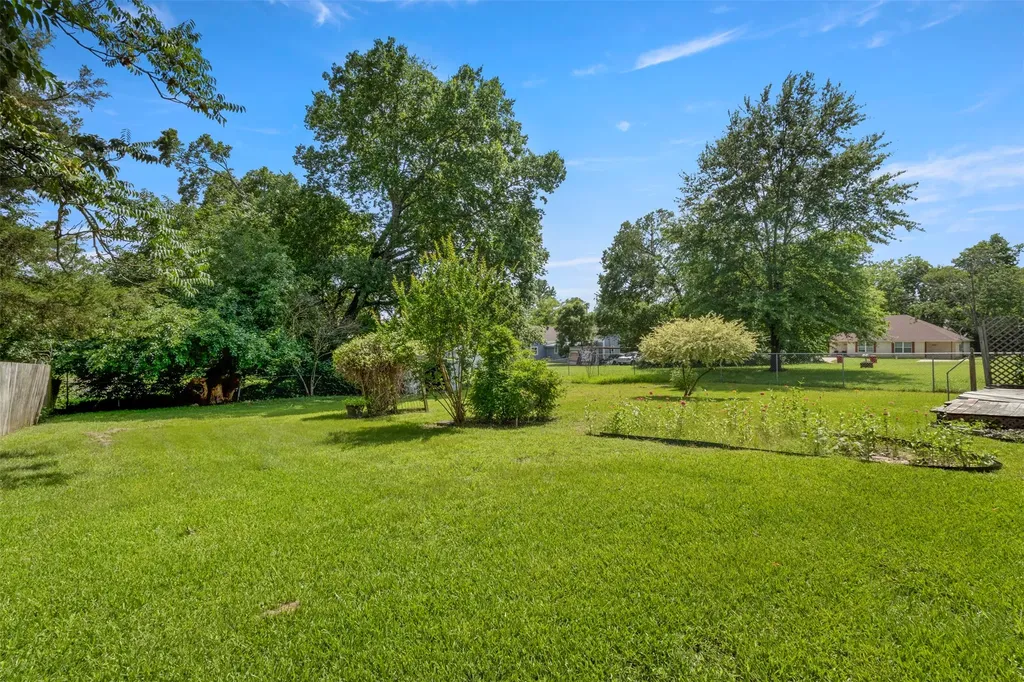 829 W 9th Street Bonham TX 75418