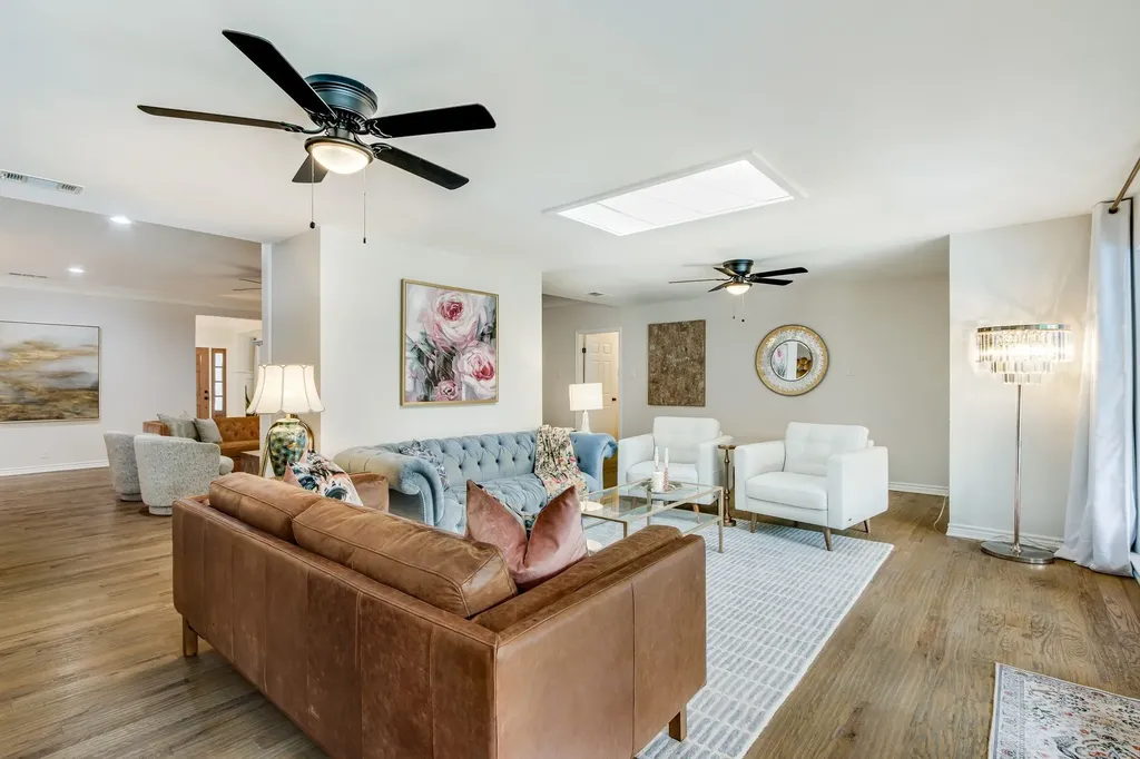 2703 W Prairie Creek Drive Richardson TX 75080