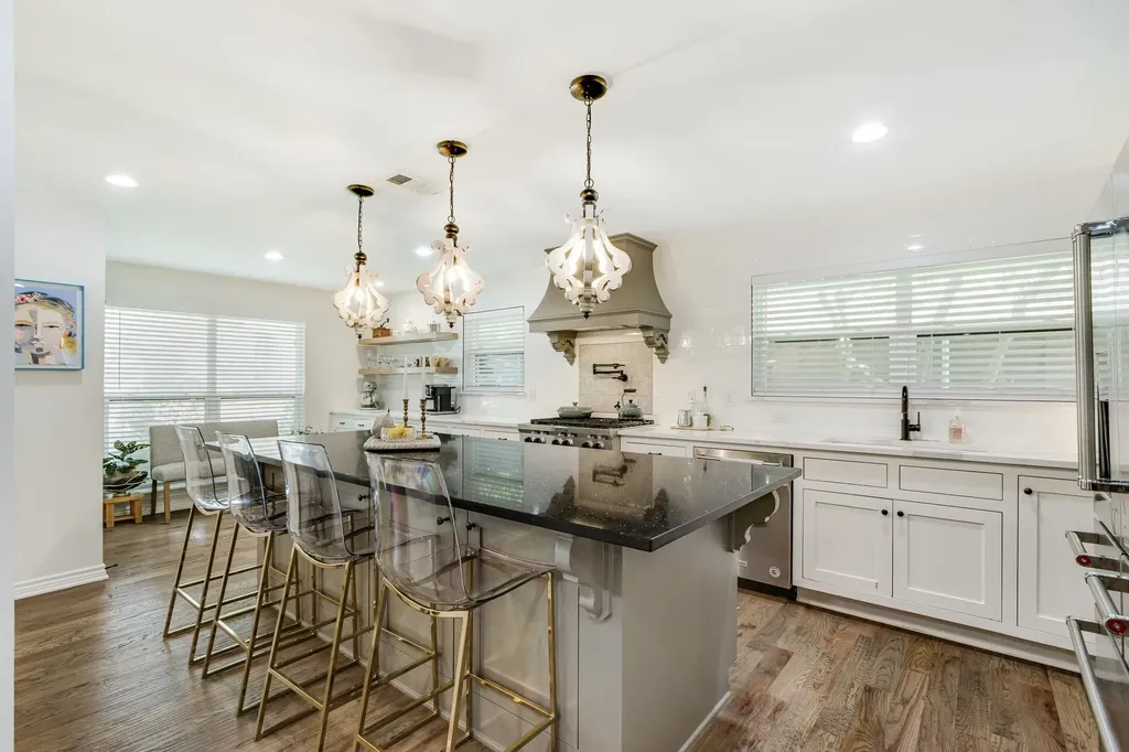 2703 W Prairie Creek Drive Richardson TX 75080