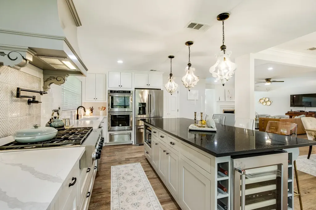 2703 W Prairie Creek Drive Richardson TX 75080