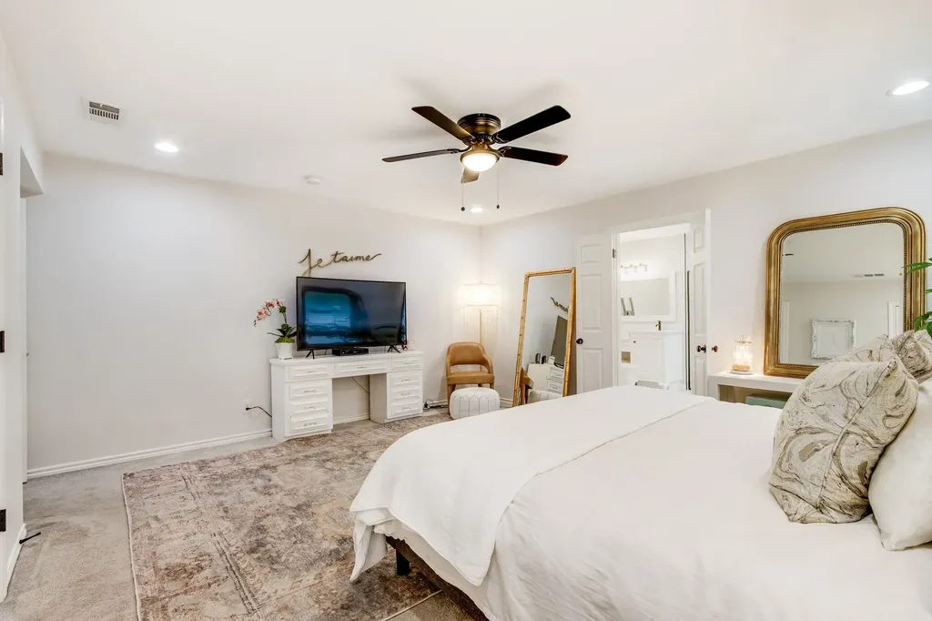 2703 W Prairie Creek Drive Richardson TX 75080