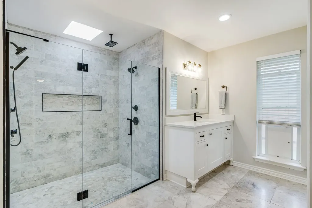 2703 W Prairie Creek Drive Richardson TX 75080