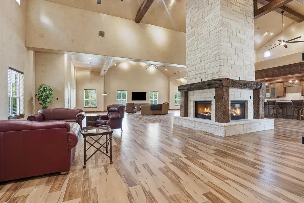 9310 Bellechase Road Granbury TX 76049