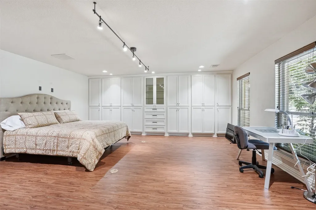 9310 Bellechase Road Granbury TX 76049