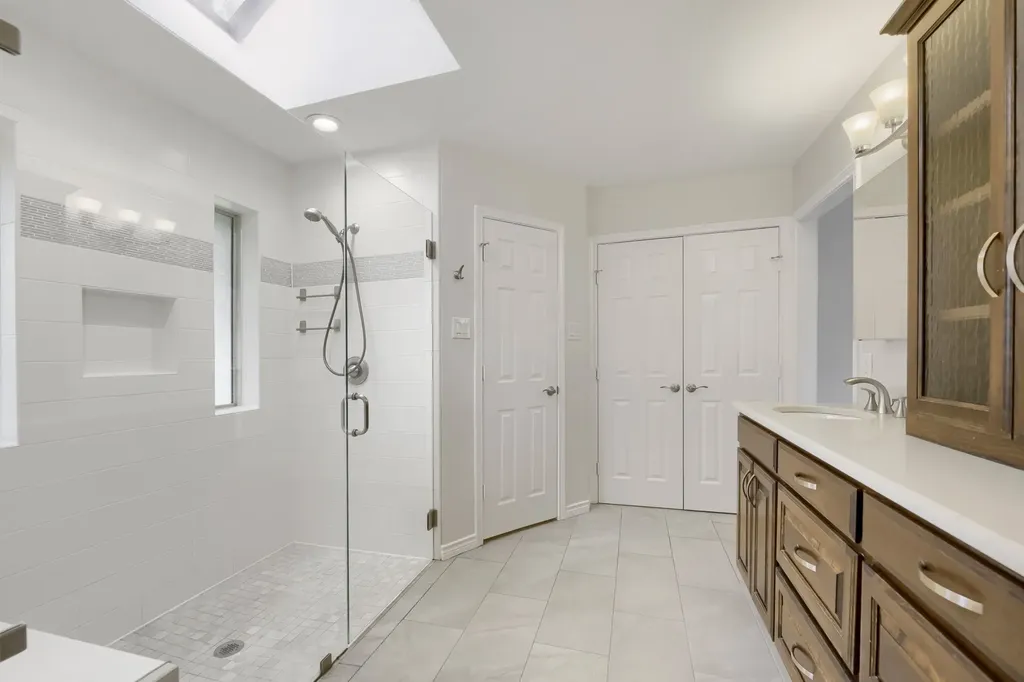 11 Kim Court Mansfield TX 76063
