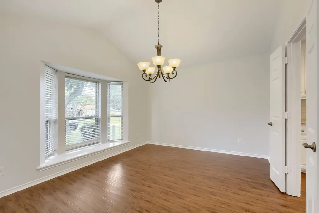 11 Kim Court Mansfield TX 76063