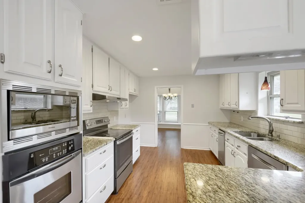 11 Kim Court Mansfield TX 76063