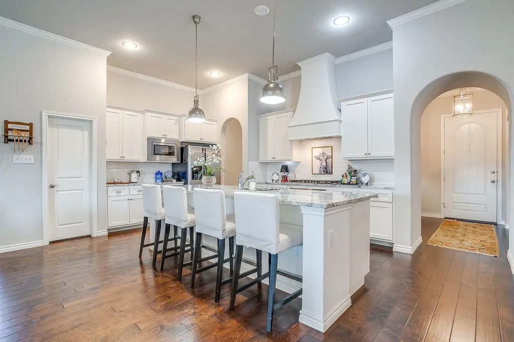 110 Parkview Drive Aledo TX 76008