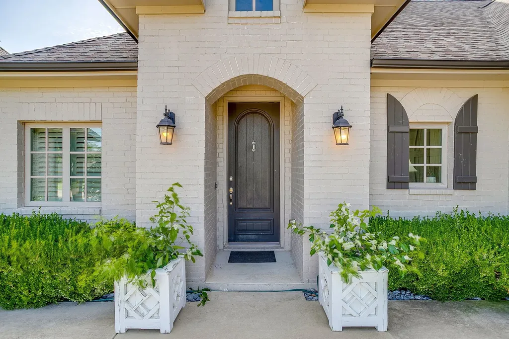 110 Parkview Drive Aledo TX 76008