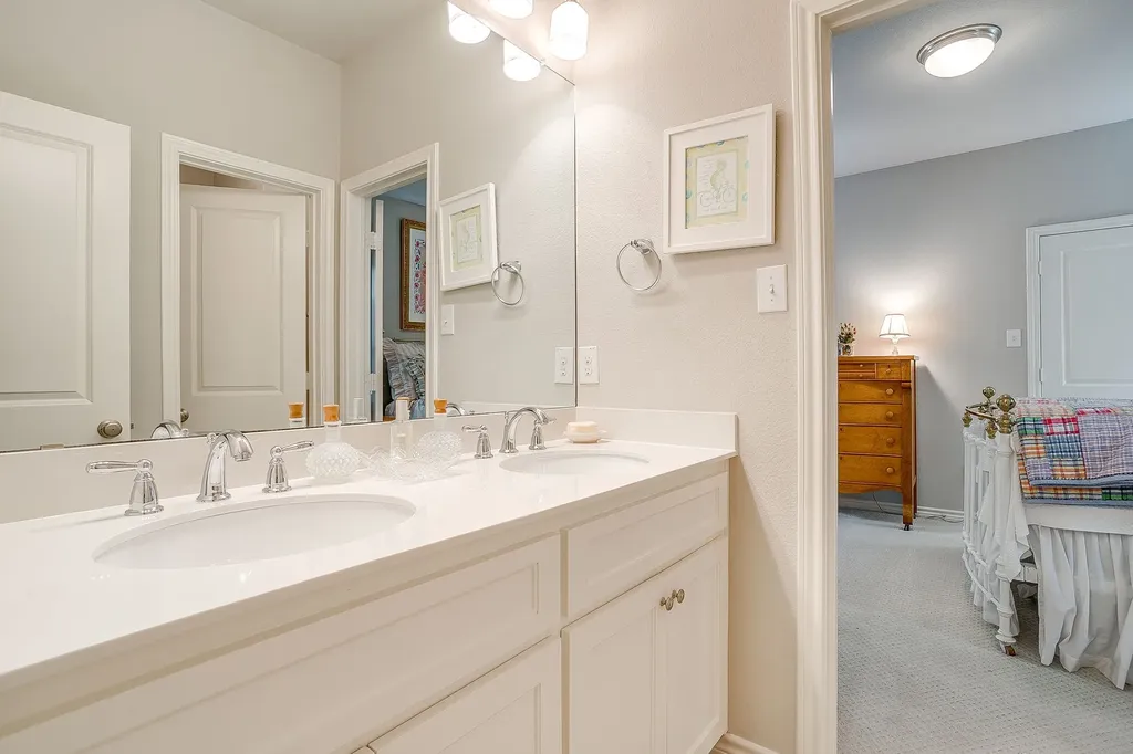 110 Parkview Drive Aledo TX 76008