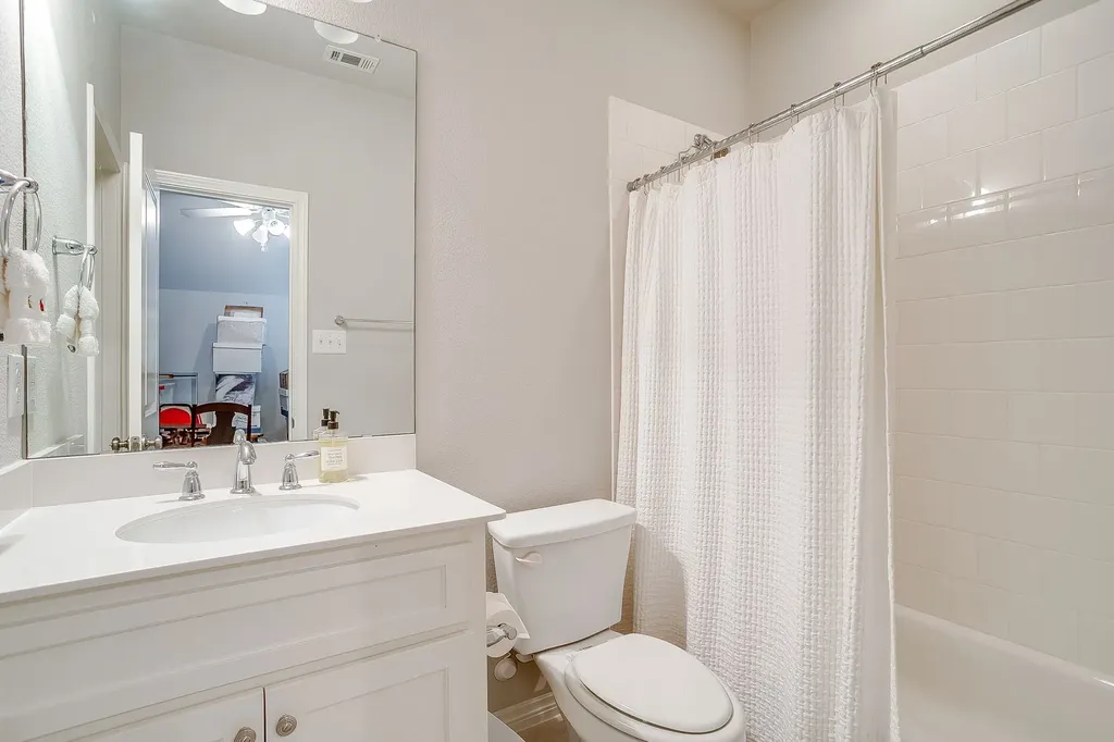 110 Parkview Drive Aledo TX 76008