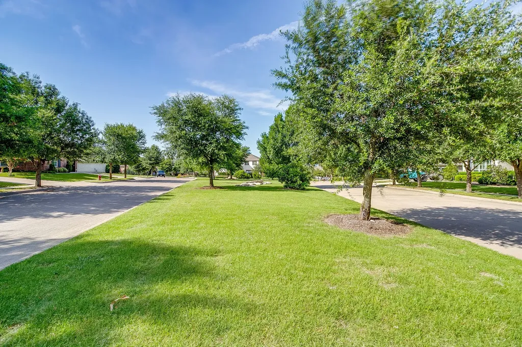 110 Parkview Drive Aledo TX 76008