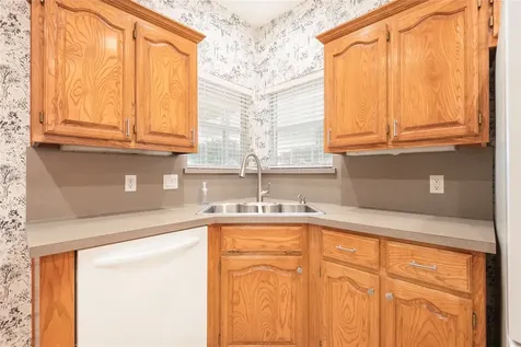 462 County Road 3335 Ladonia TX 75449