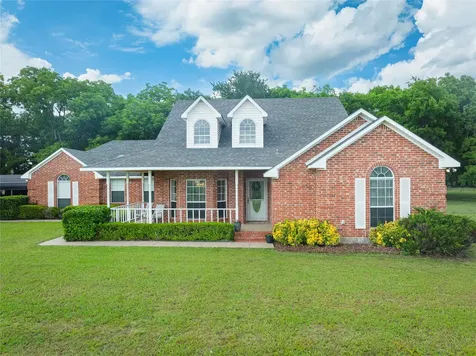 462 County Road 3335 Ladonia TX 75449