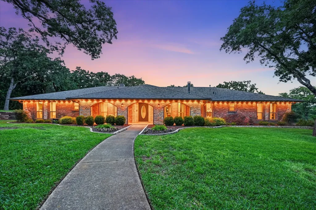 6416 Meadowcrest Lane Flower Mound TX 75022