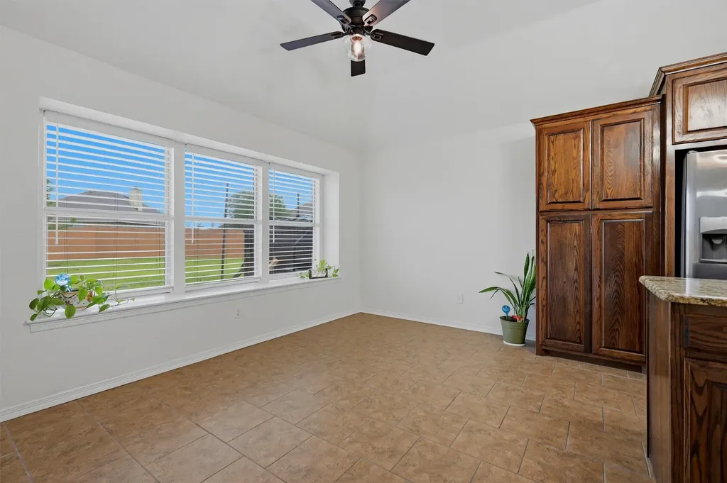 806 Birch Circle Van Alstyne TX 75495