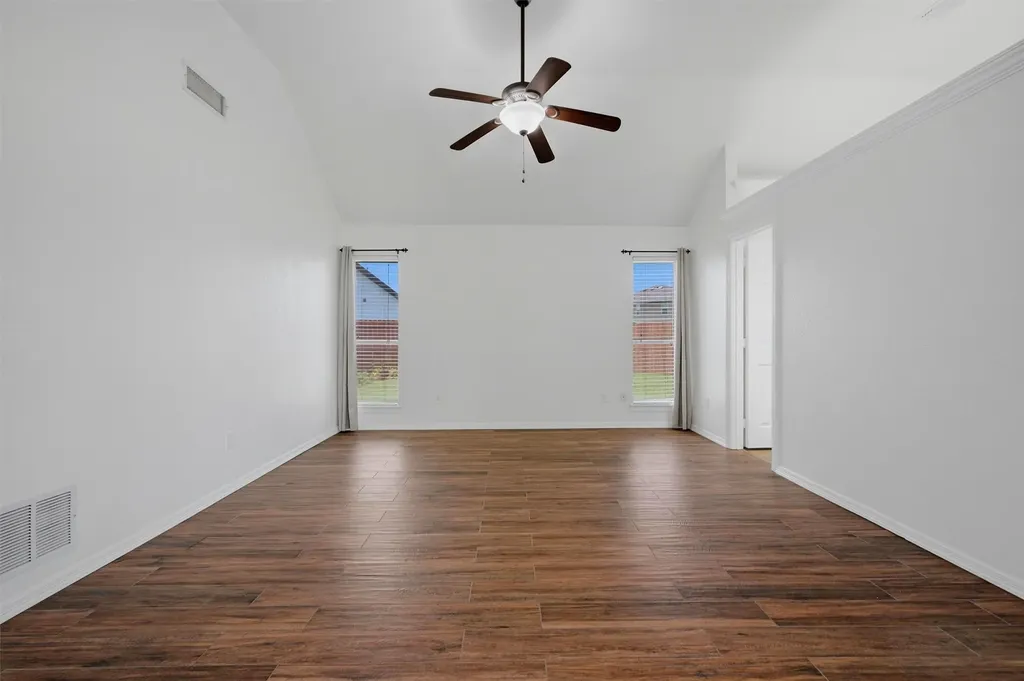 806 Birch Circle Van Alstyne TX 75495