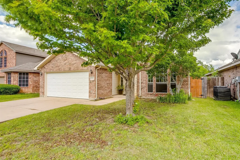 12217 Shadow Wood Trail Fort Worth TX 76028