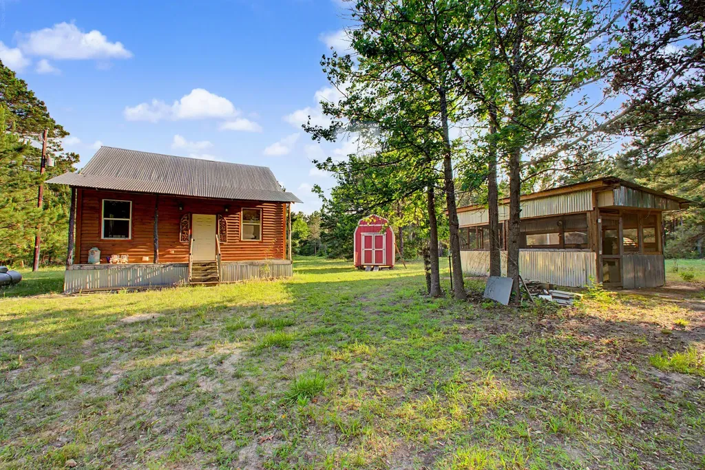 2874 An County Road Palestine TX 75803