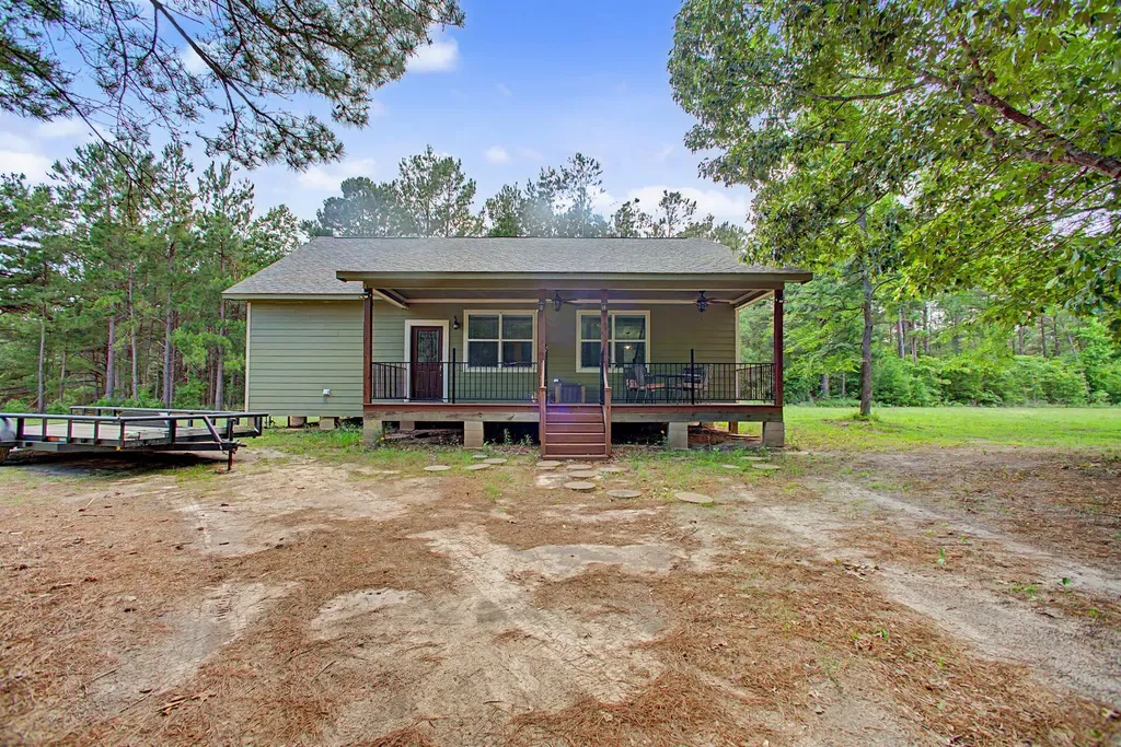 2874 An County Road Palestine TX 75803