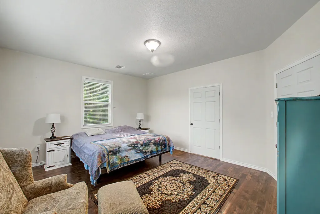 2874 An County Road Palestine TX 75803