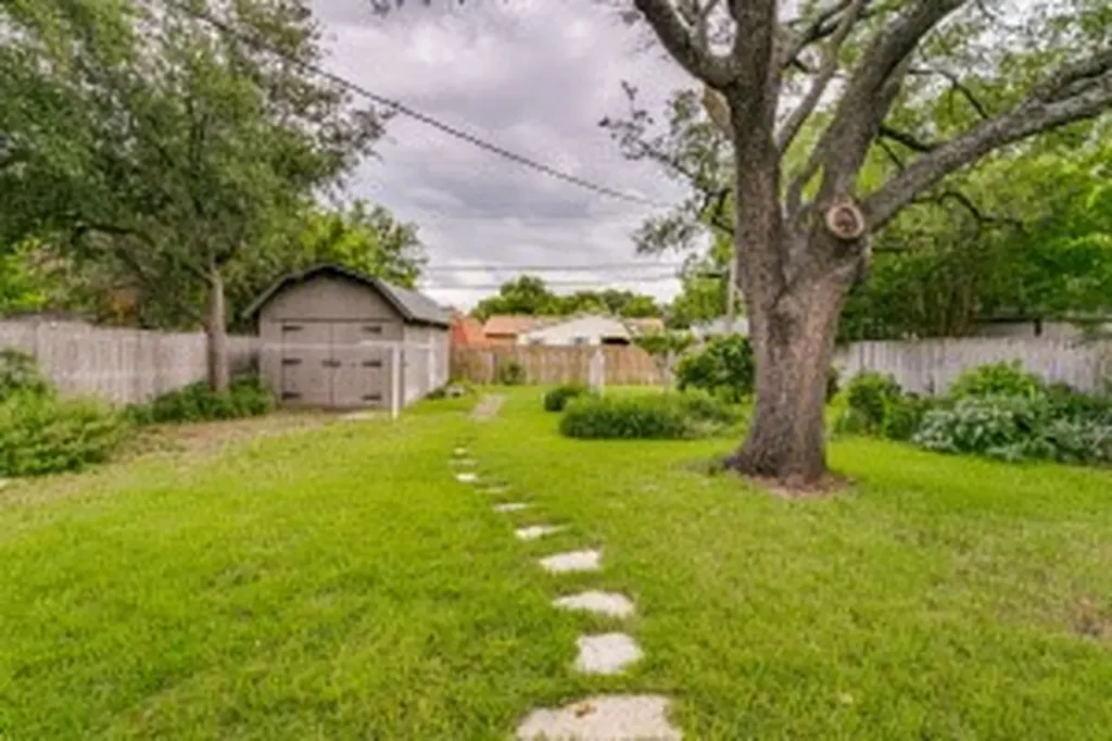 1748 Fagan Drive Blue Mound TX 76131