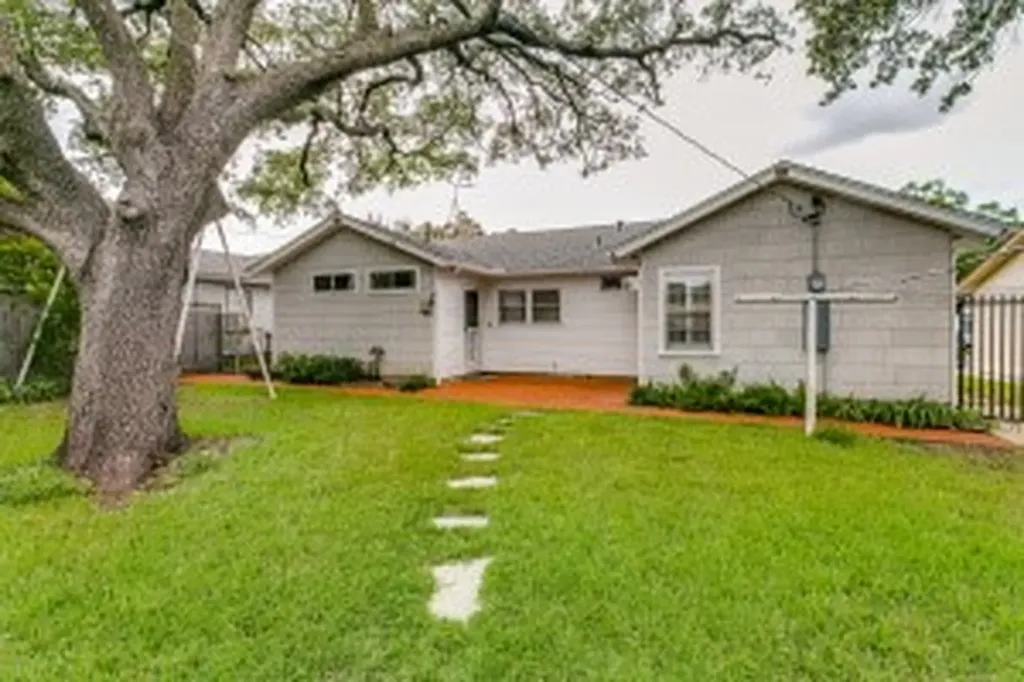 1748 Fagan Drive Blue Mound TX 76131